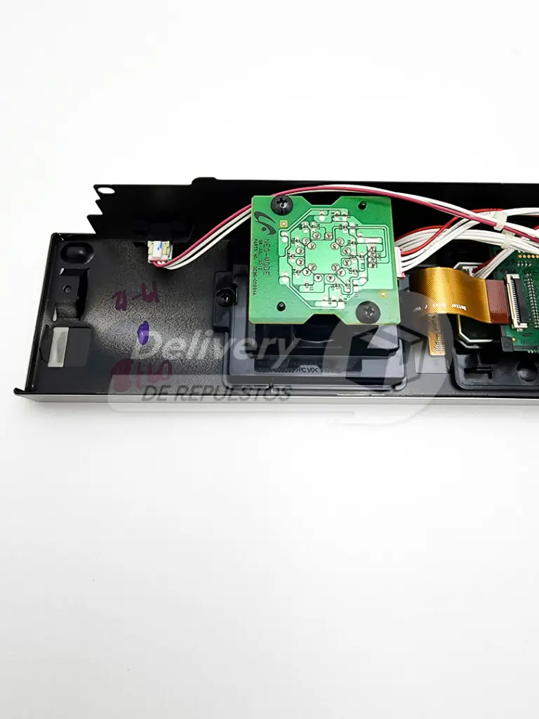 DG94 - 01097B-3.webp