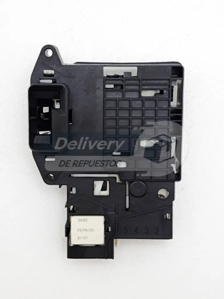 EBF61315801-3.webp